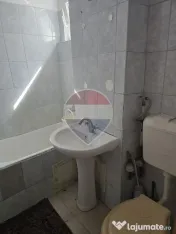 DE VANZARE Apartament 2 camere ,1 Decembrie , Ideal pentr...