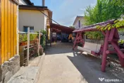 Vilă din cărămidă cu 4 dormitoare și 3 băi