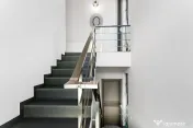 Casa/Vila 4 camere Trocadero 