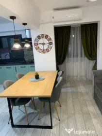 De inchiriat apartament cu 2 camere, Faleza, etaj 3, 2500...
