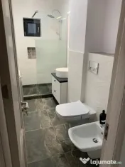 De inchiriat apartament cu 2 camere, Faleza, etaj 3, 2500... 