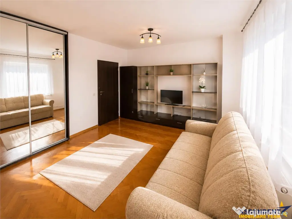 2 camere cu caracter, regim vila, echipate, panorama montana - Brasov (Brasov)