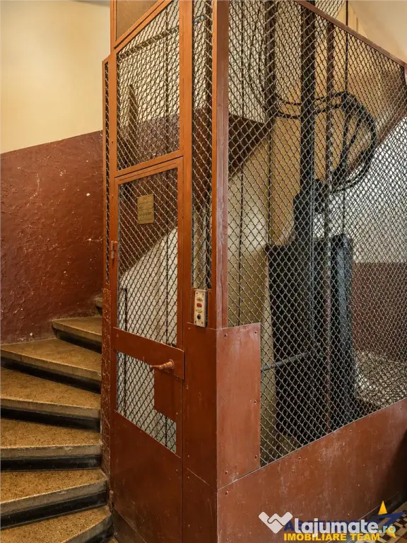 2 camere cu caracter, regim vila, echipate, panorama montana - Brasov (Brasov)