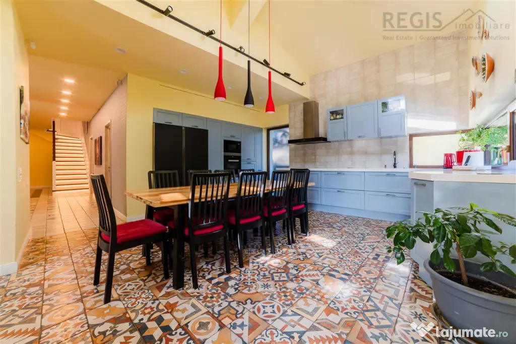 Vila moderna de 5 camere zona Noua - Brasov (Brasov)