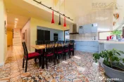 Vila moderna de 5 camere zona Noua