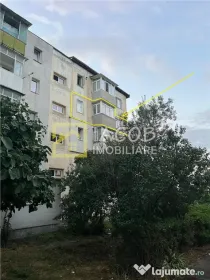 Apartament 2 camere, str. Mioritei, etaj 3