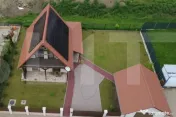 Casa ultramoderna intr-o zona apreciata a orasului 