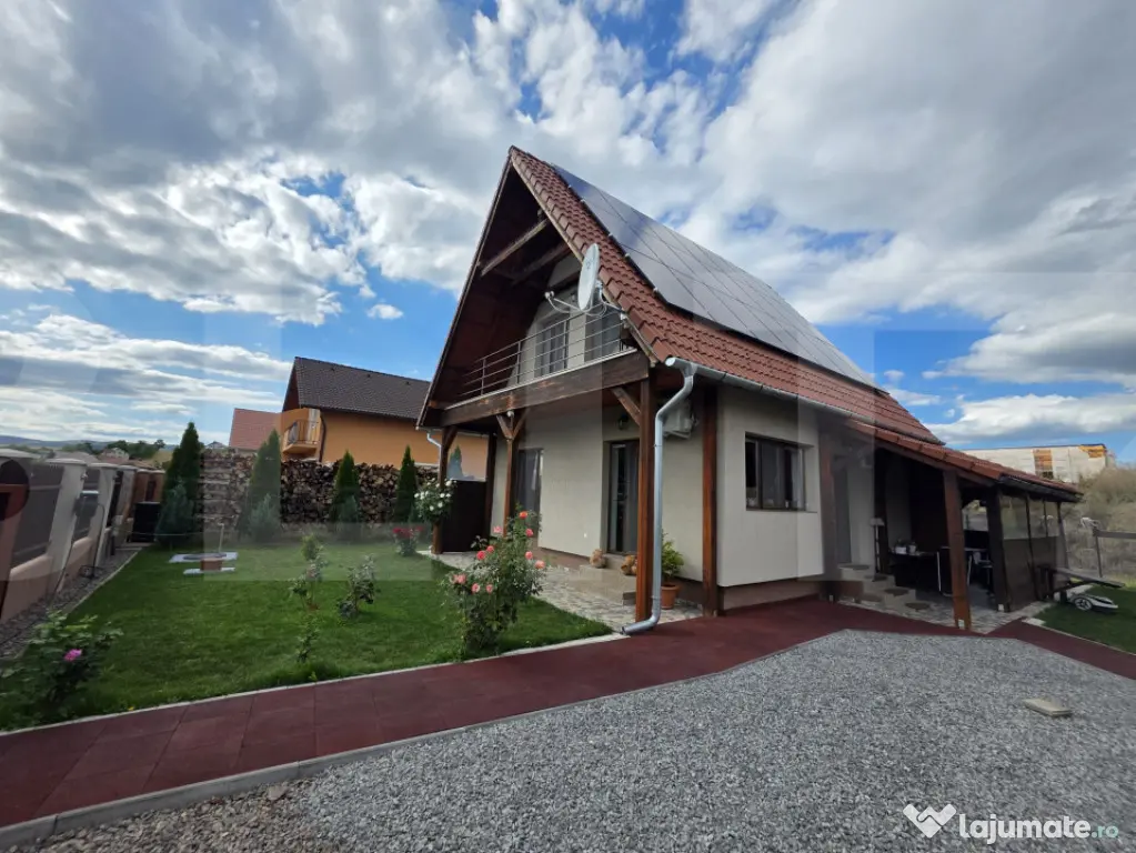 Casa ultramoderna intr-o zona apreciata a orasului - Arcus (Covasna)