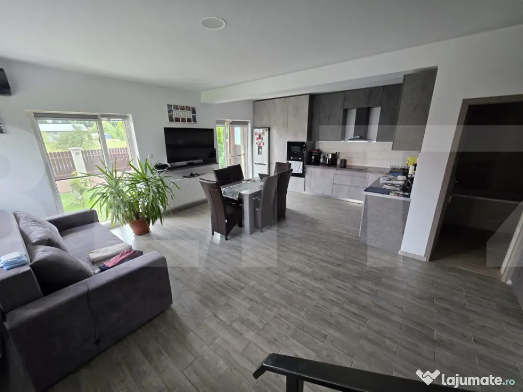 Casa ultramoderna intr-o zona apreciata a orasului - Arcus (Covasna)