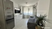 Apartament decomandat RENOVAT INTEGRAL - 3 camere - zona cen