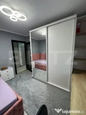 Apartament cu 3 camere, etaj intermediar, 67 mp, zona Obcini