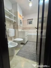 Apartament cu 3 camere, etaj intermediar, 67 mp, zona Obcini
