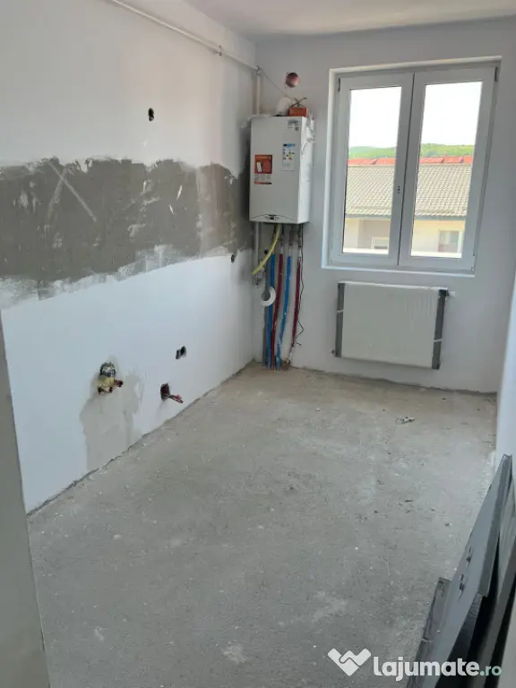 Apartament 3 camere in zona Eroilor - Floresti (Cluj)
