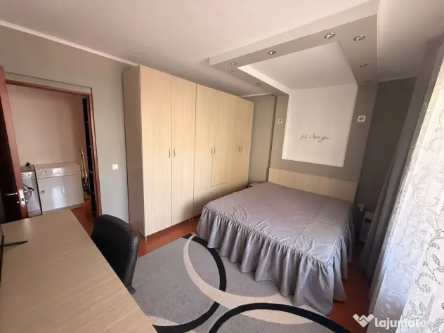 Apartament 3 camere semidecomandat zona Eroilor - Floresti (Cluj)