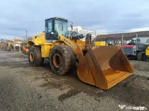 Încărcător frontal New Holland W231, 2006, 22,0 tone