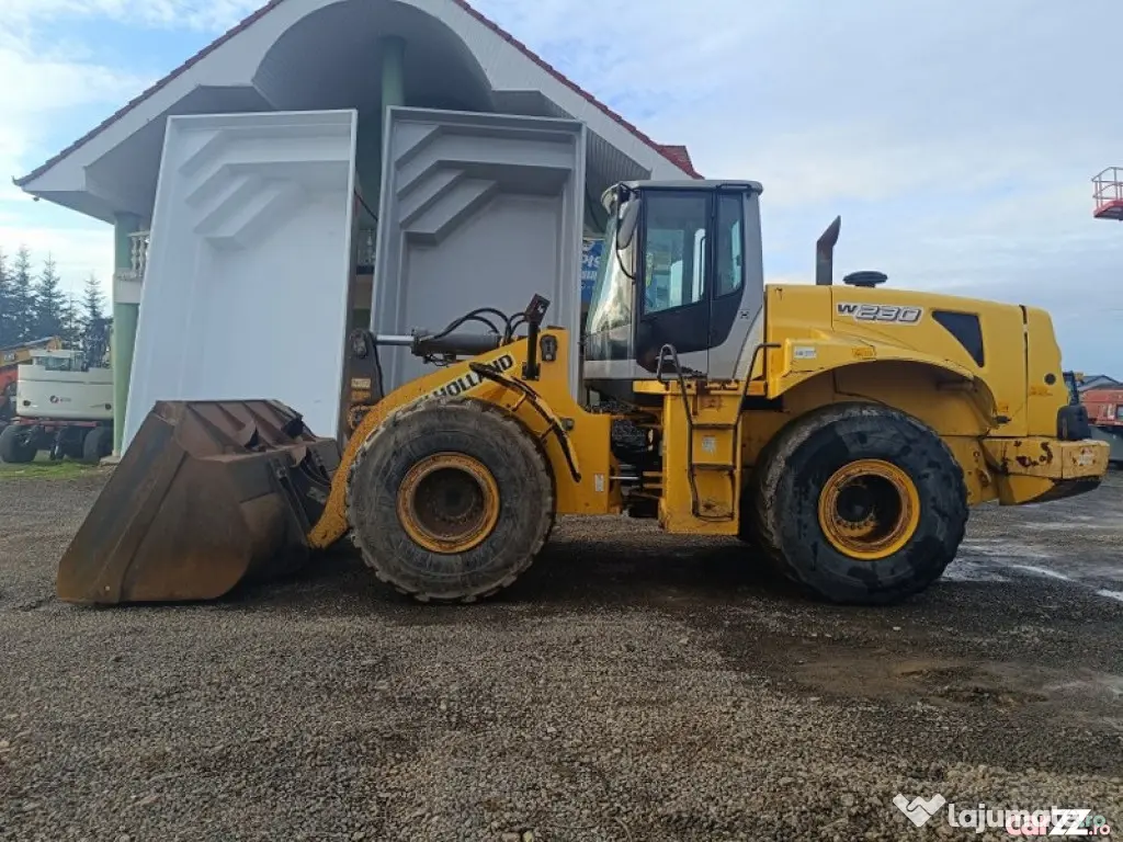 Încărcător frontal New Holland W231, 2006, 22,0 tone - Negresti Oas (Satu-Mare)