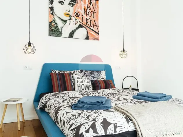 Apartament 3 camere-Universitate-Balcon Frantuzesc-Design... - Bucuresti (Bucuresti-Ilfov)