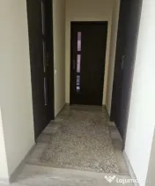 Vand apartament 3 camere 58 mp+balcoane 10mp zona Tineretulu