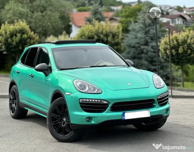 Porsche Cayenne gts