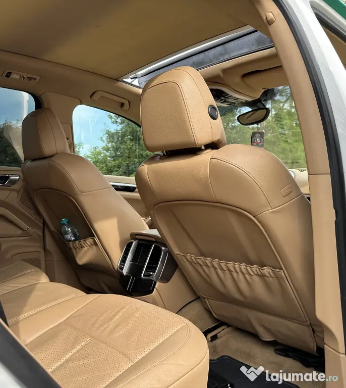 Porsche Cayenne gts