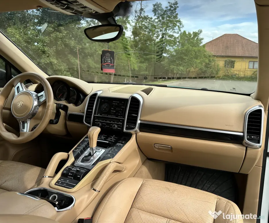 Porsche Cayenne gts