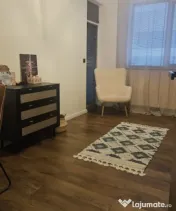 Vand apartament 3 camere 76mp+2 balcoane 8mp zona Parcului P 