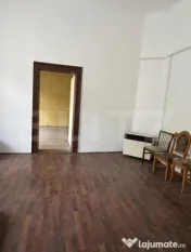 Apartament cu 3 camere ,in zona centrala,89.40mp. 