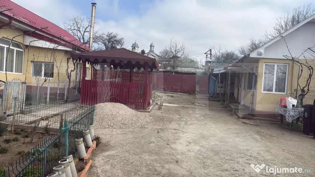 Casa renovata +teren 1200 mp, Jud OLT - Craiova (Dolj)