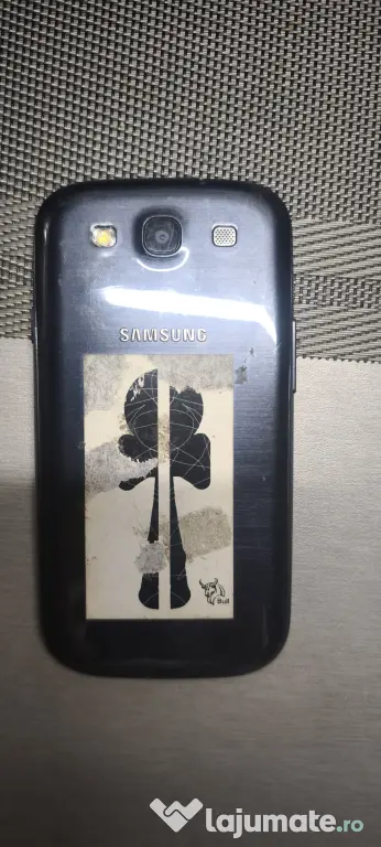 Samsung Galaxy S3 (GT-i9300) – Telefon colecție / funcțional