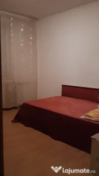 Vând apartament 3 camere Rahova 