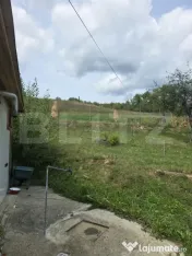 Casa de vanzare, 12 ari de teren, Rebrisoara 