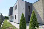 Vila impozanta, aspect deosebit, configuratie tip duplex, vi 