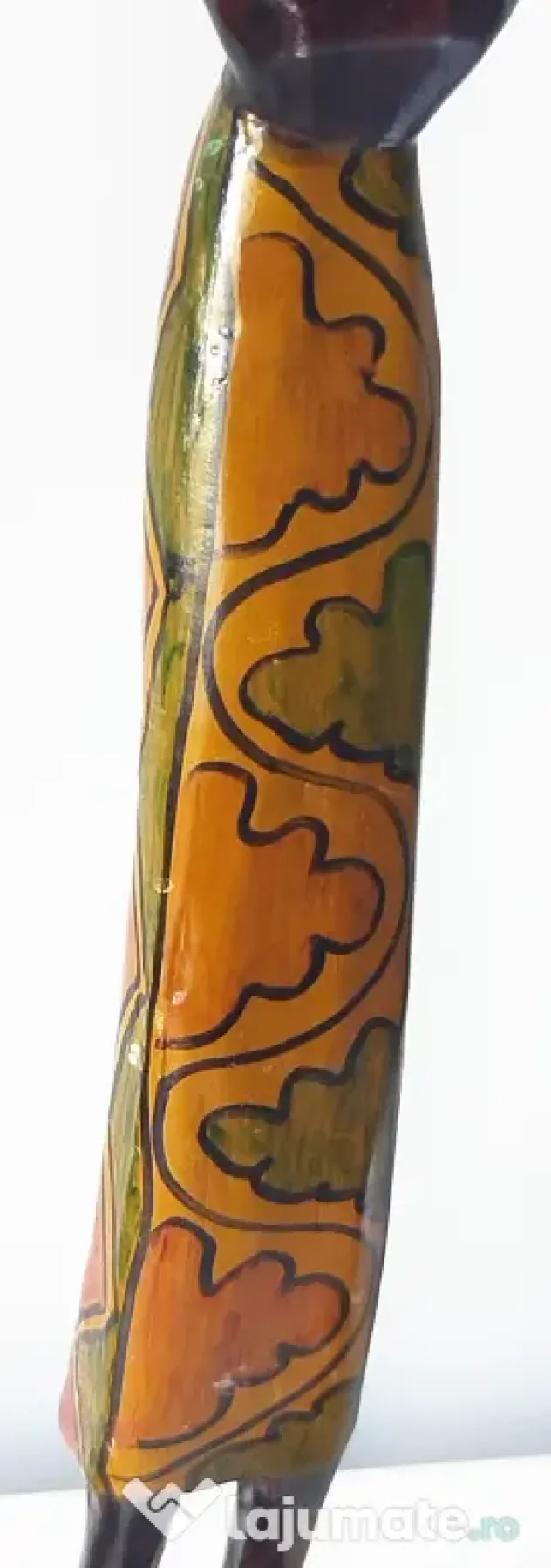 Set 3 statuete in stil african, din lemn sculptat, pictate manual