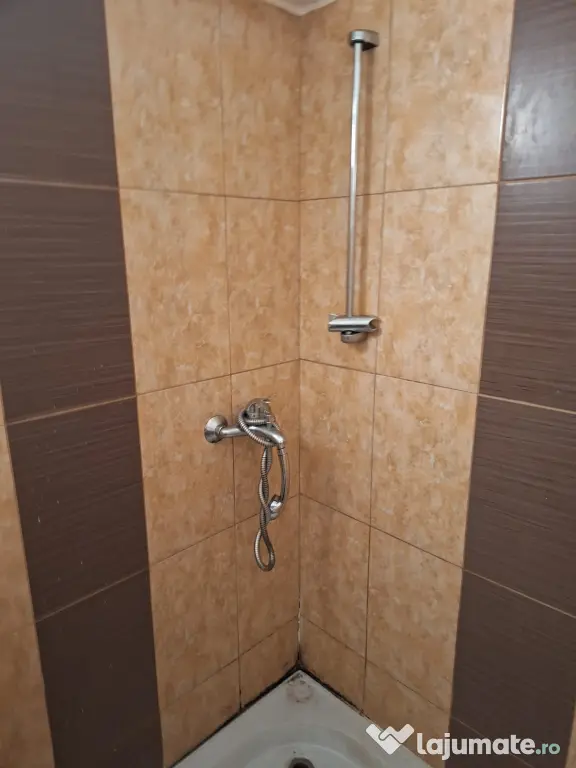 Imobiliare vand garsoniera tip studio