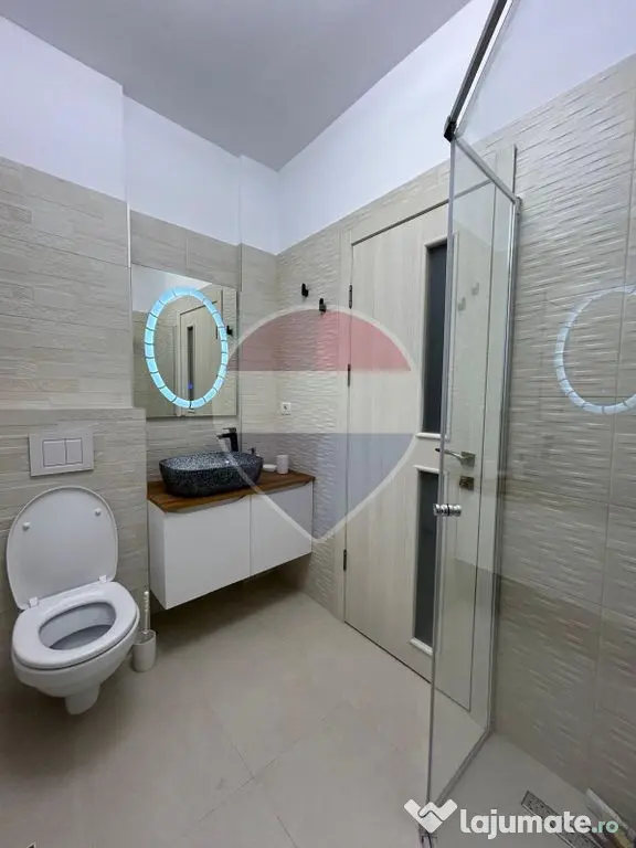 Apartament cu 3 camere de închiriat în zona Central - Suceava (Suceava)