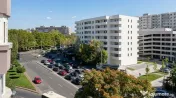 Apartament 3 Camere, 2 minute mers pe jos Metrou Pacii, 2 Ba