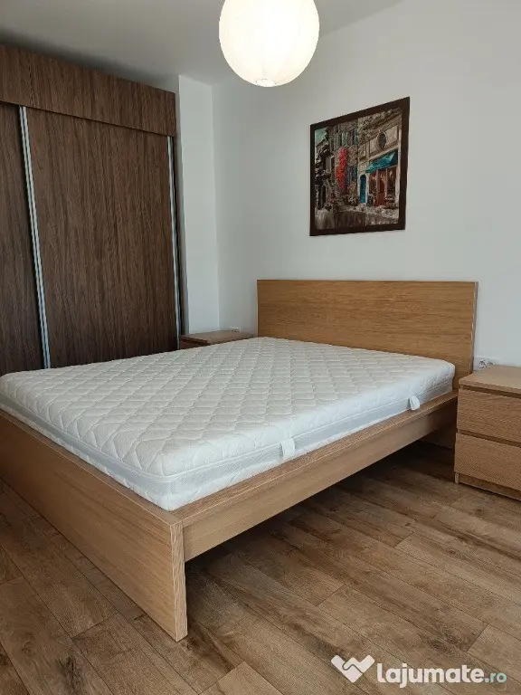 Apartament 2 camere tip studio + loc de parcare + boxa Tractorul - Brasov (Brasov)