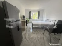 Garsoniera de închiriat, 25 mp, zona Micro 12