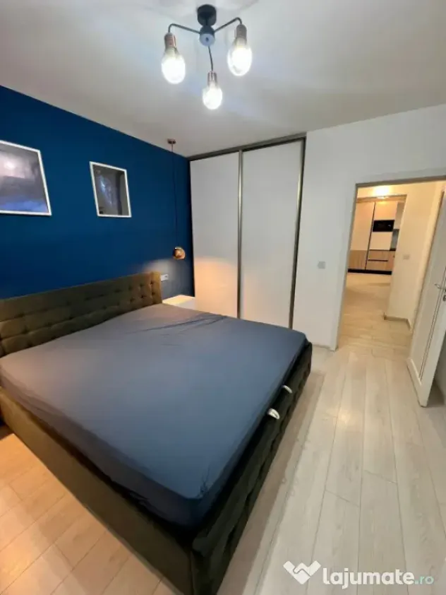 Apartament de vanzare semidecomandat ,3 camere 65,63 mp , zo - Floresti (Cluj)