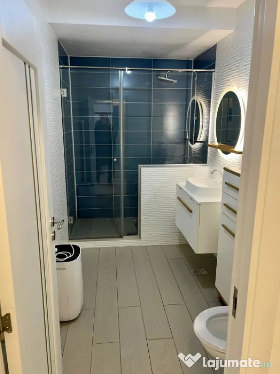 Apartament de vanzare semidecomandat ,3 camere 65,63 mp , zo - Floresti (Cluj)