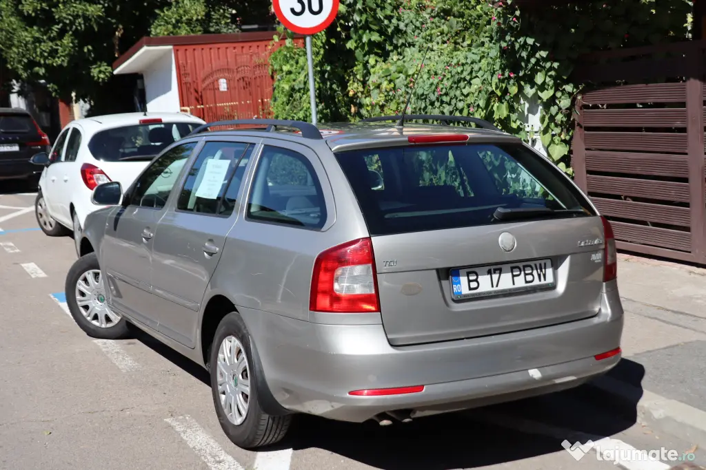SKODA OCTAVIA BREAK 2009-DEC,272000KM,2900 EURO