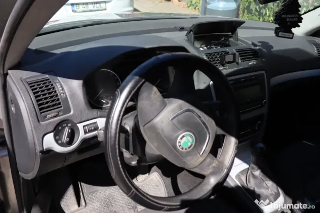 SKODA OCTAVIA BREAK 2009-DEC,272000KM,2900 EURO