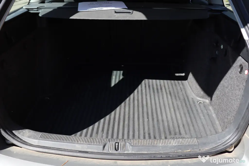 SKODA OCTAVIA BREAK 2009-DEC,272000KM,2900 EURO