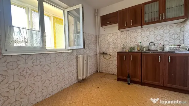 Apartament 3 camere de Baneasa l Herastrau - Bucuresti (Bucuresti-Ilfov)