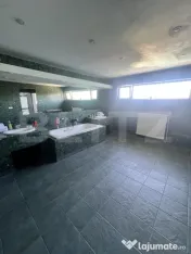 Afacere la cheie: hotel cu 7 apartamente de închiriat 