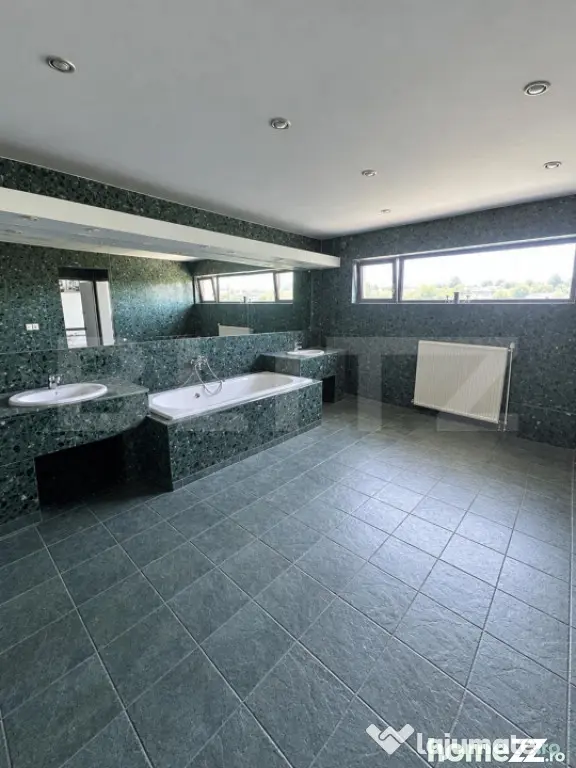 Hotel cu 7 apartamente, 450 mp, zona Girocului - Timisoara (Timis)