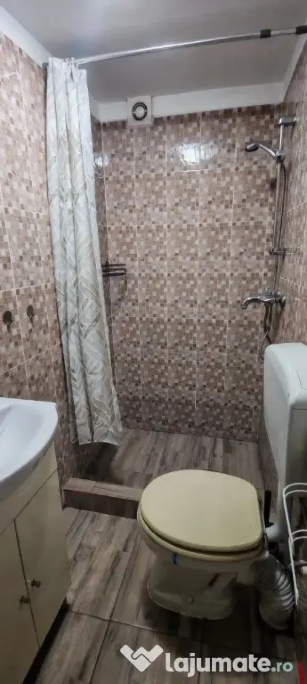 Aparatorii patriei la curte parter - Bucuresti (Bucuresti-Ilfov)