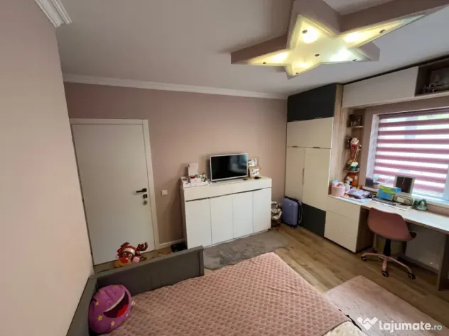 Apartament de vanzare 2 cam 55mp+balcoane 5,5mp zona Eroilor - Floresti (Cluj)