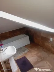 Apartament 3 camere, 61 mp | zona Florilor, Floresti 
