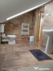 Apartament 3 camere, 61 mp | zona Florilor, Floresti 